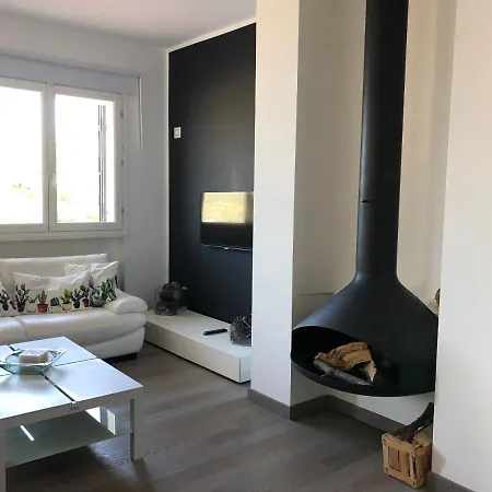 Holiday home Azzuleo