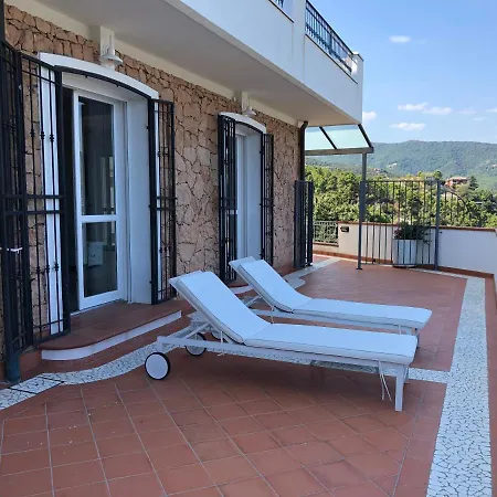Holiday home Azzuleo Voze