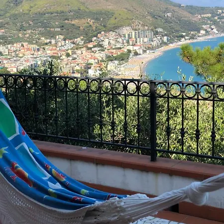 Azzuleo Holiday home